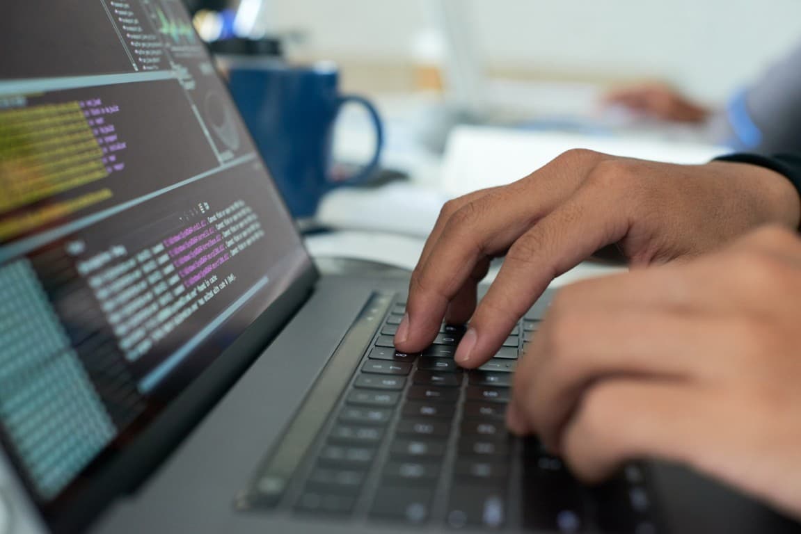 Dedicated Team vs In-House vs Agency: How to Decide